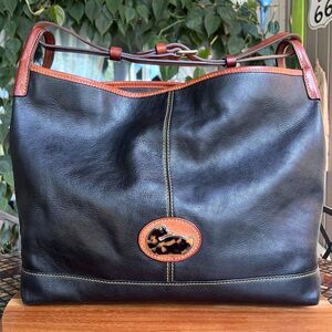 Dooney & Bourke Fairfield Champ Sac Black Leather Hobo Bag